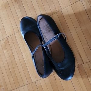 Black Tap Shoes